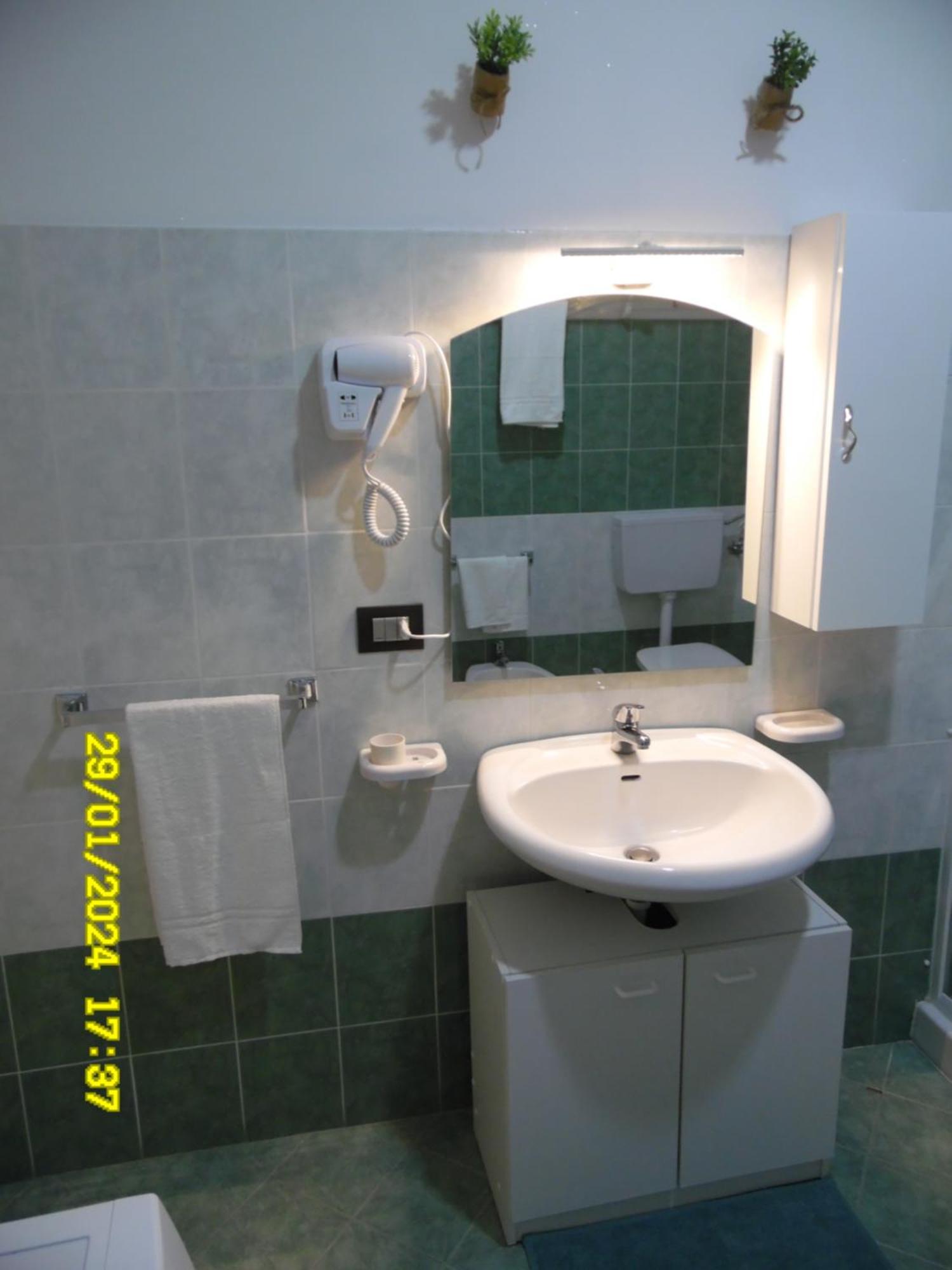 La Casa Di Giuditta - B&B Casa Vacanze - Ramacca Esterno foto